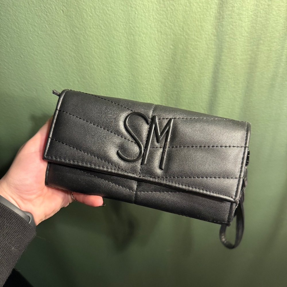 Steve Madden wallet/clutch